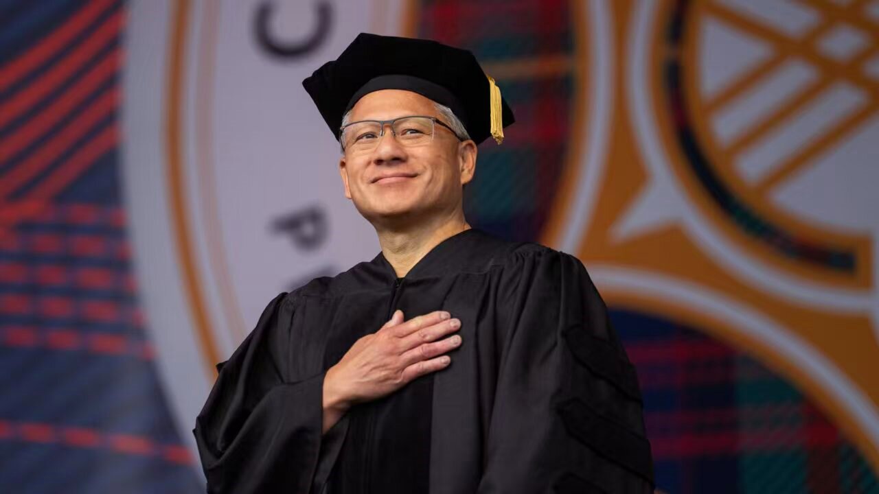毕业生集体嘘AI成功学：这届年轻人为什么不再吃这一套了。